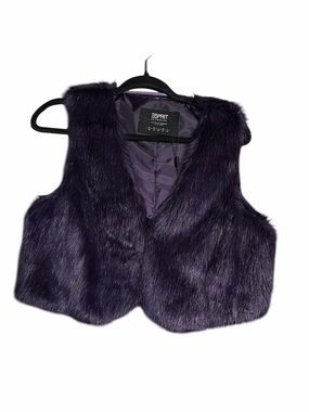 Spirit Cropped Fuzzy Vest, 12 fits S/M